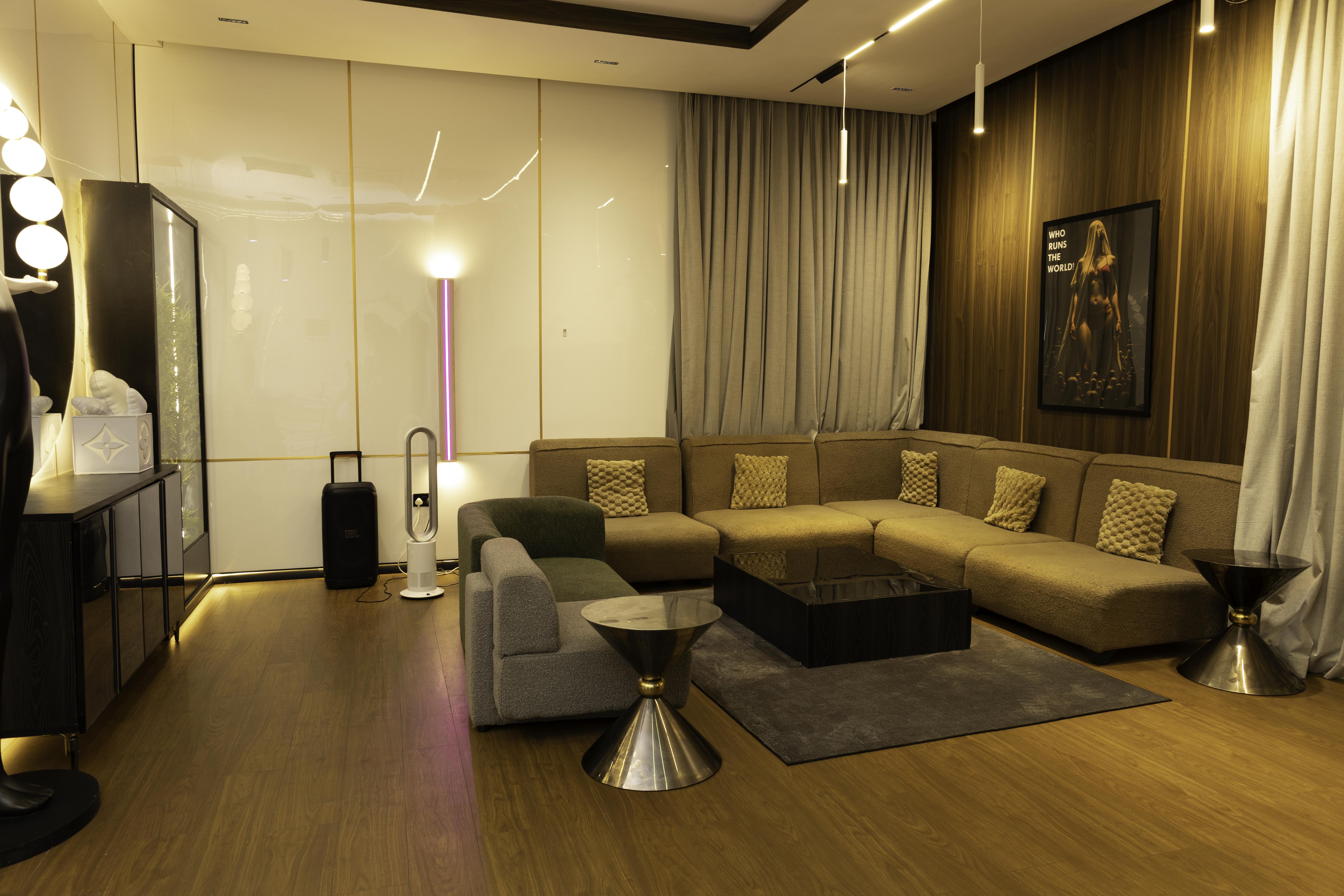 Rahat Luxury Apartment atmosphere