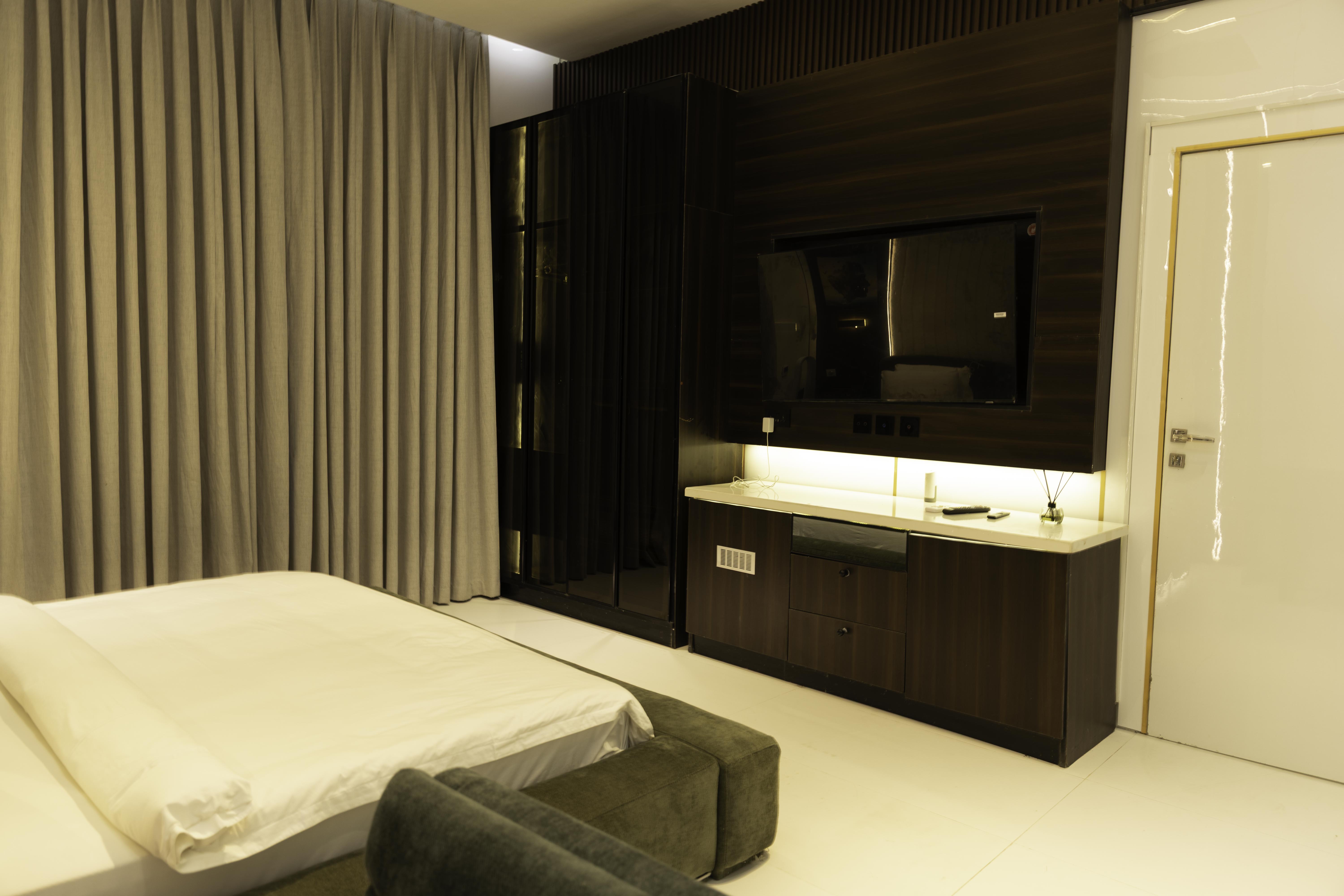 Rahat Luxury Apartment atmosphere